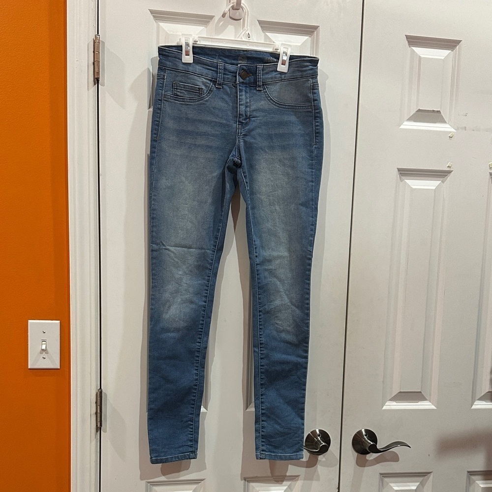 NWOT Authentic American Heritage Women's Skinny Jeans in Faded Blue size 7